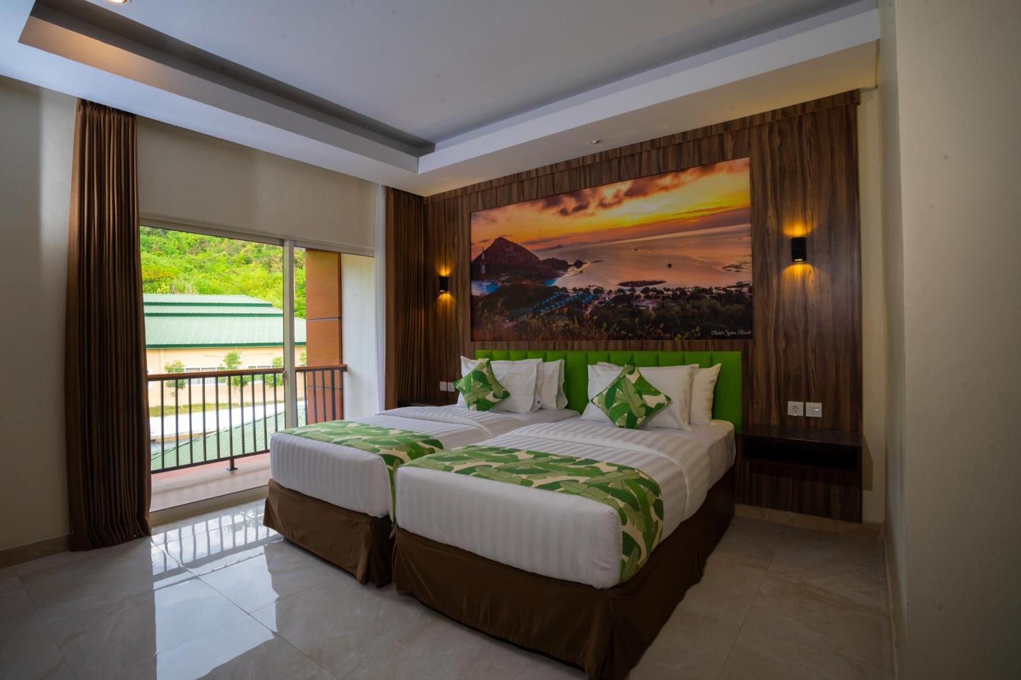 Sylvia Hotel & Resort Komodo ลาบวนบาโจ ภายนอก รูปภาพ