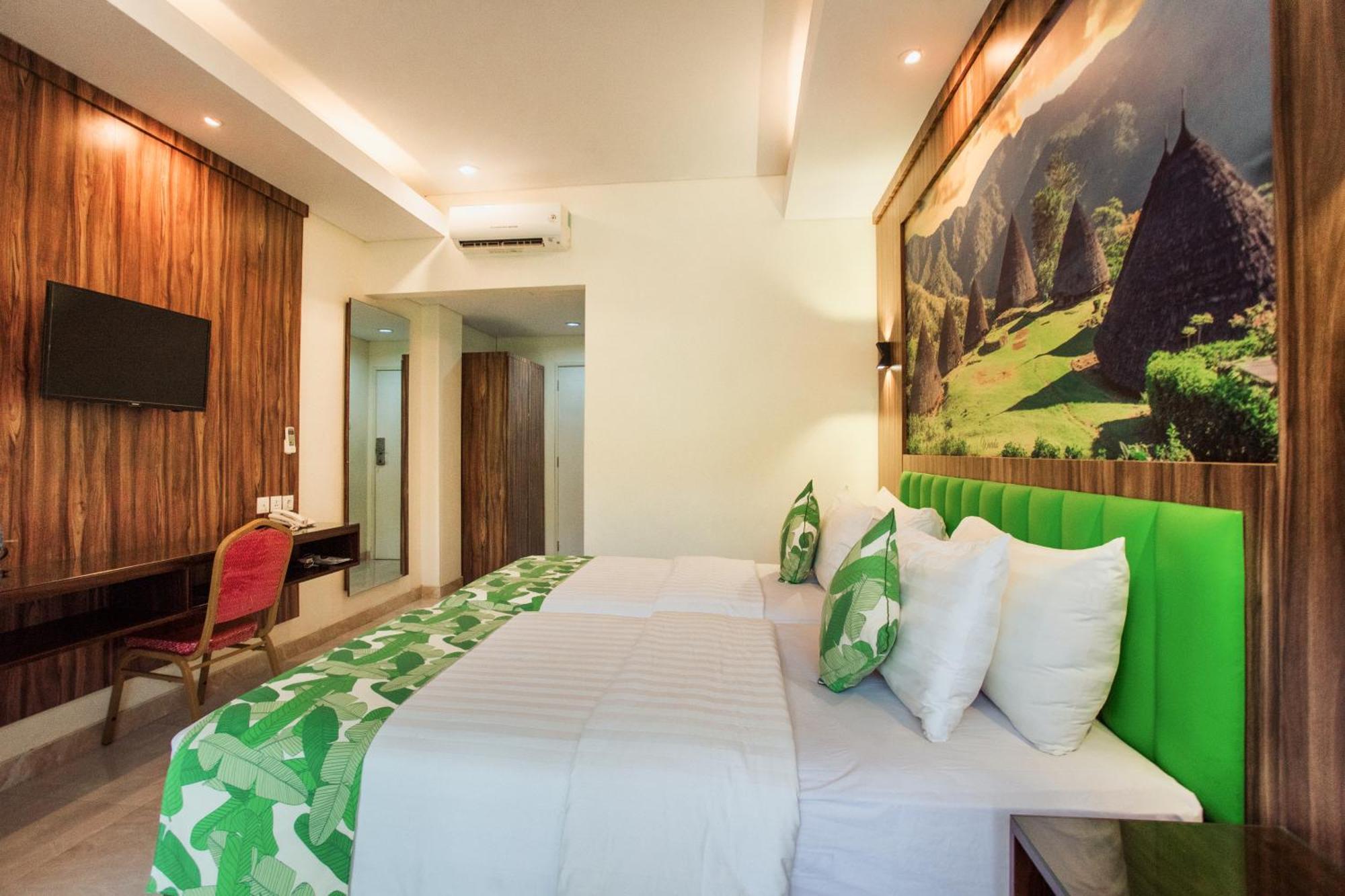 Sylvia Hotel & Resort Komodo ลาบวนบาโจ ภายนอก รูปภาพ